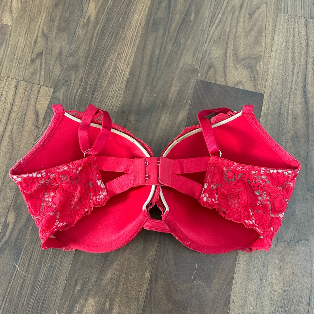 VS push-up bra - Picture 2 of 3